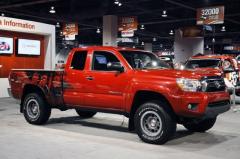 2014 Toyota Tacoma Photo 2