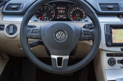 2016 Volkswagen CC interior
