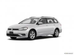 2018 Volkswagen Golf SportWagen Photo 1