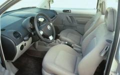 1999 Volkswagen New Beetle interior