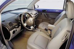 2001 Volkswagen New Beetle Photo 3