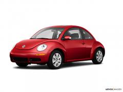 2010 Volkswagen New Beetle Photo 1