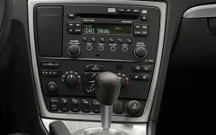 2008 Volvo S60 interior