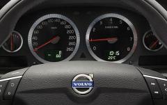 2008 Volvo S60 interior