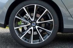2017 Volvo S60 exterior