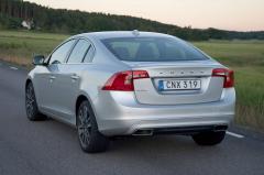2017 Volvo S60 exterior