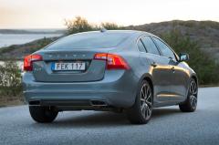 2017 Volvo S60 exterior