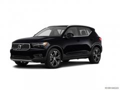 2021 Volvo XC40 Photo 1