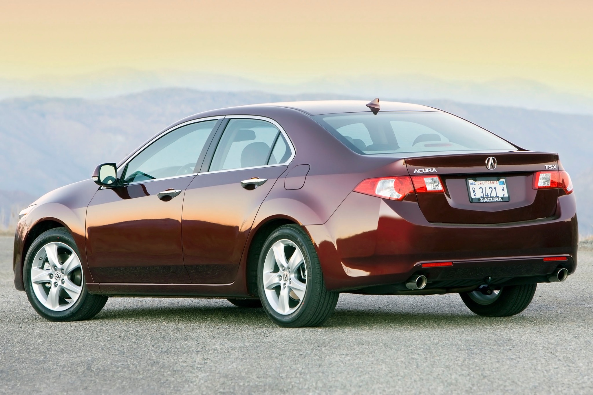 2010 Acura TSX VINs, Configurations, MSRP & Specs AutoDetective