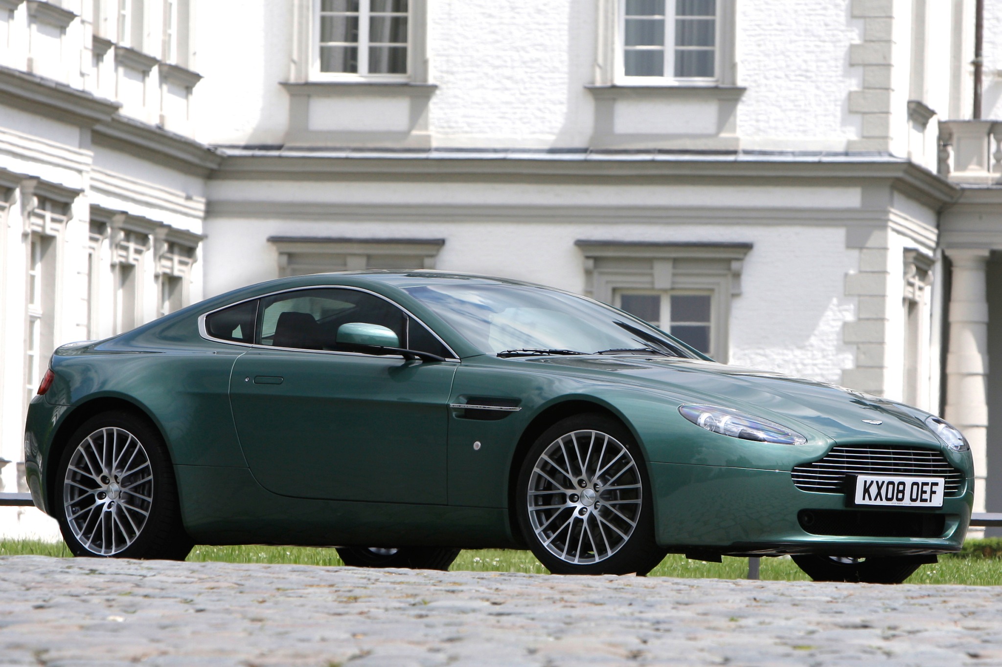 2010 Aston Martin V8 Vantage