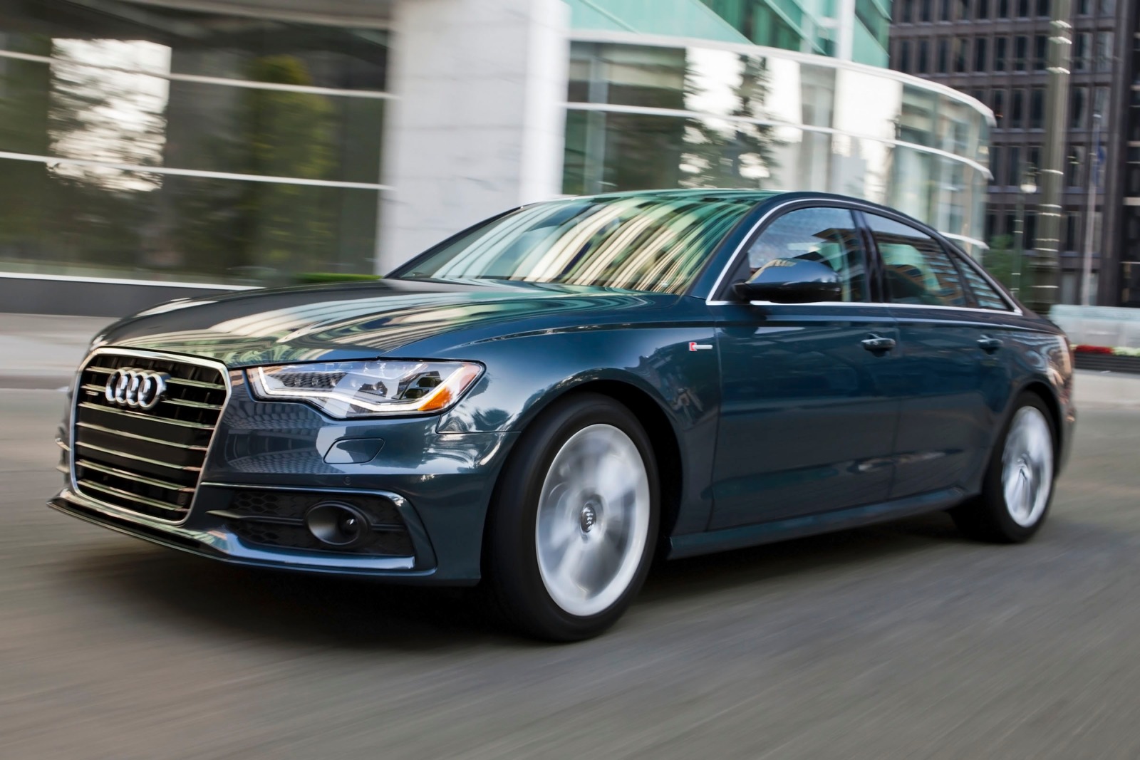 2012 Audi A6 VINs, Configurations, MSRP & Specs - AutoDetective