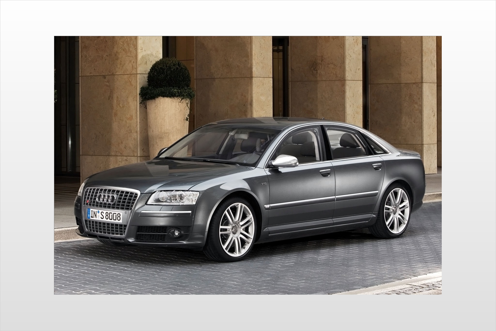 Купить ауди а 8 1. Ауди s8 2005. Audi a8 d3 2005. Audi a8 s8. Audi s8 d3 2005.