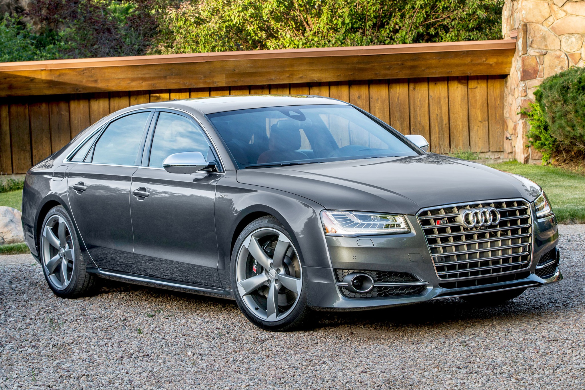 Audi s8 2016