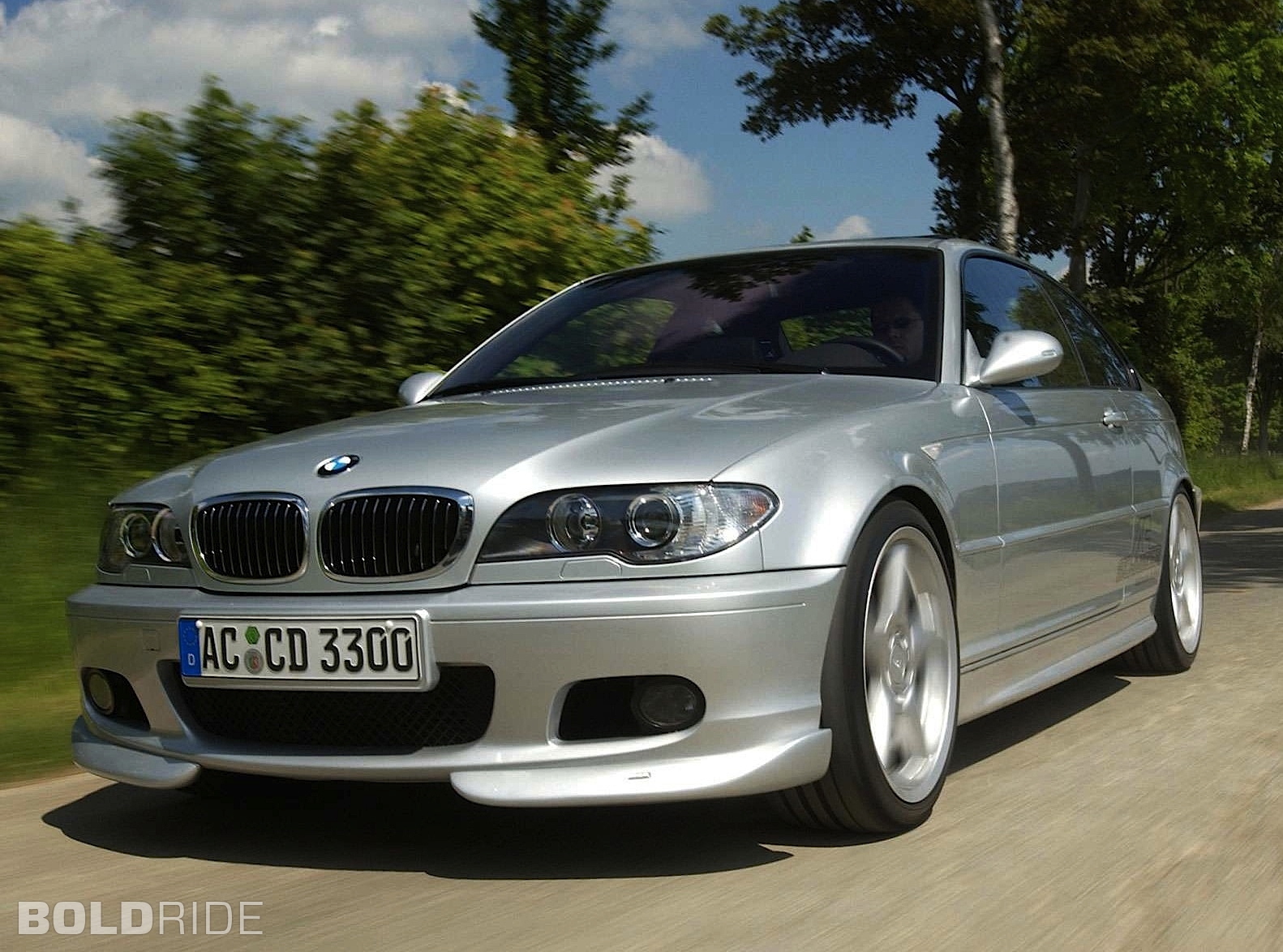 2004 BMW 3-Series VINs, Configurations, MSRP & Specs - AutoDetective