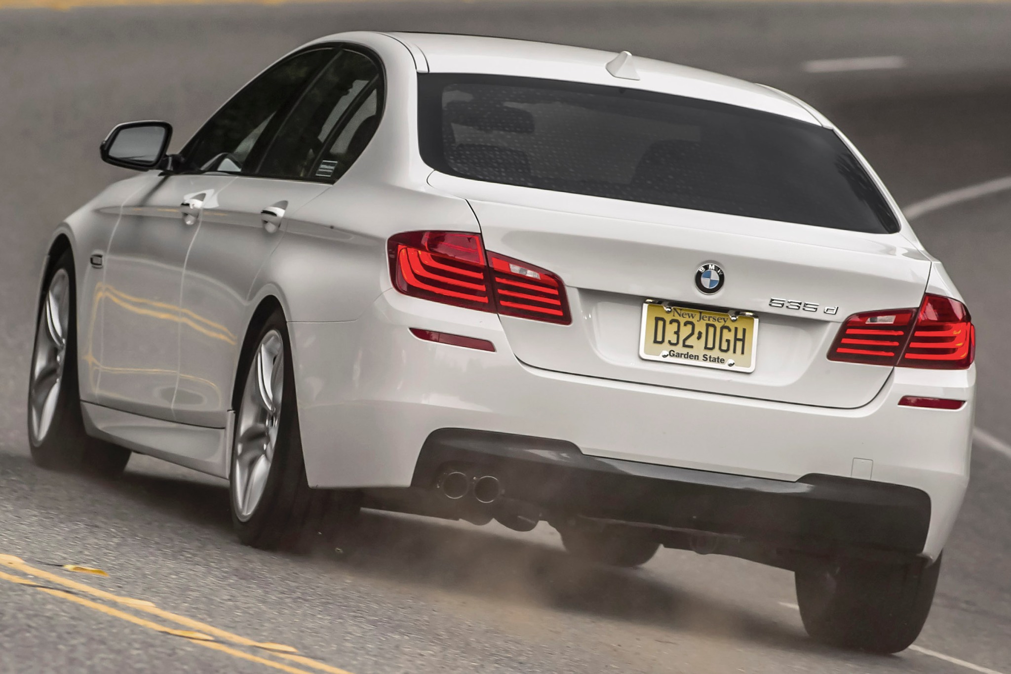 2014 BMW 5-Series VINs, Configurations, MSRP & Specs - AutoDetective