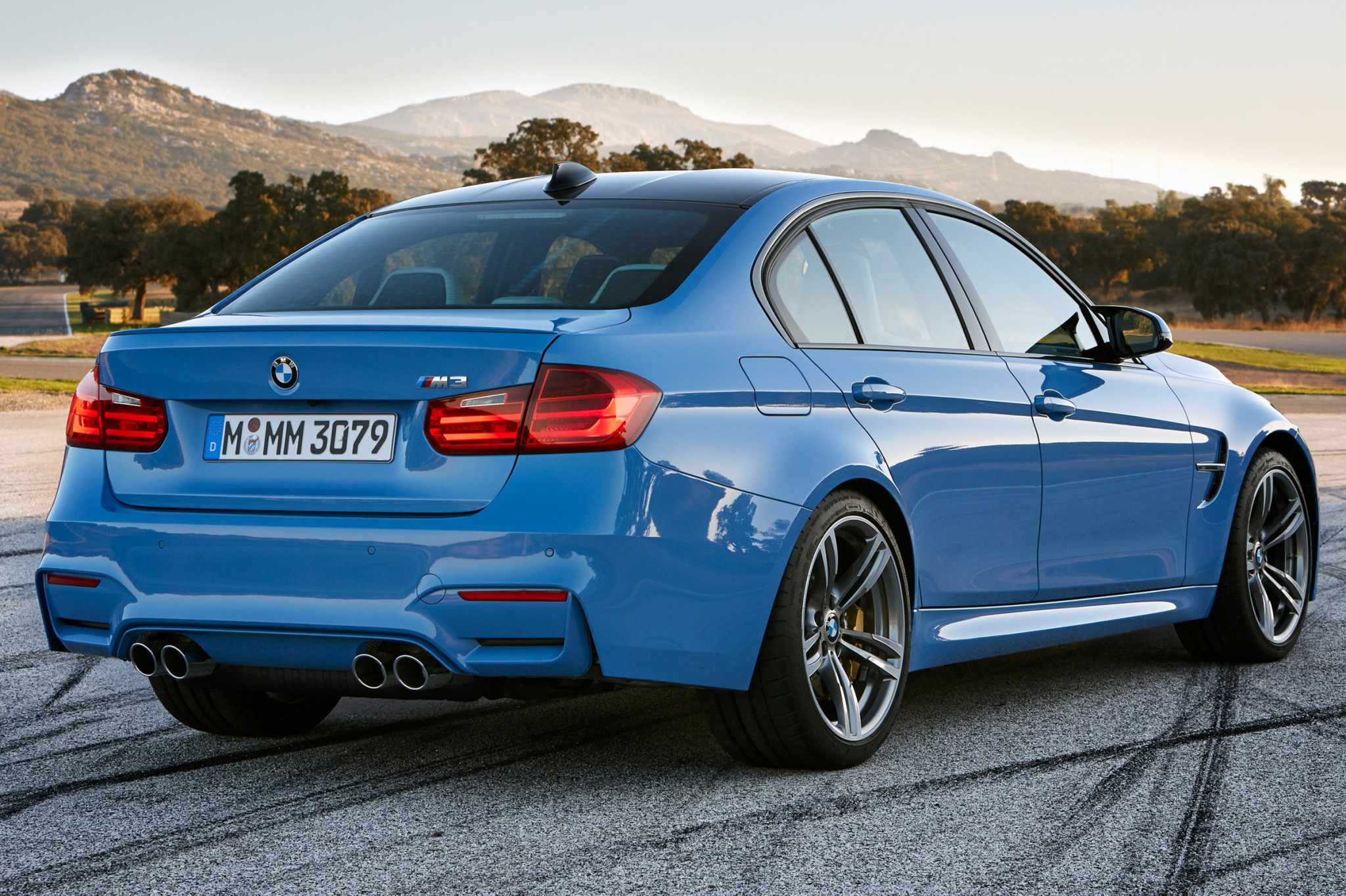 2016 BMW M3 VINs, Configurations, MSRP & Specs AutoDetective