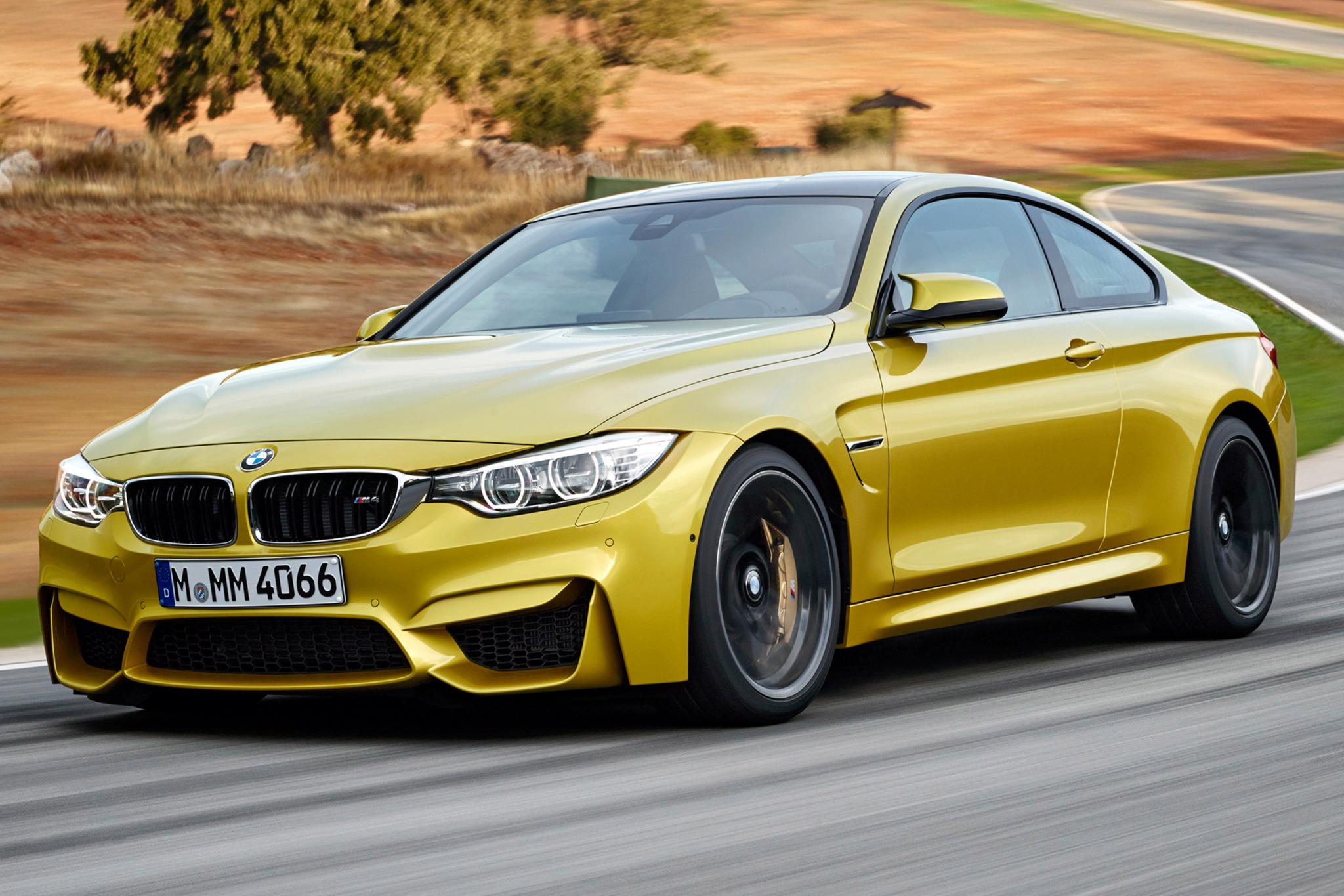 Turn Heads In The All New 2015 BMW M4 Coupe