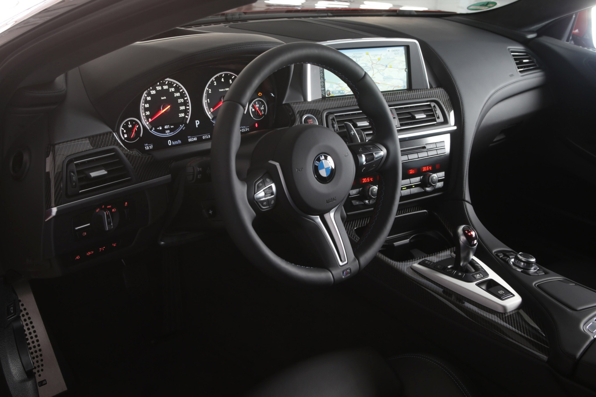 2015 BMW M5 VINs, Configurations, MSRP & Specs - AutoDetective