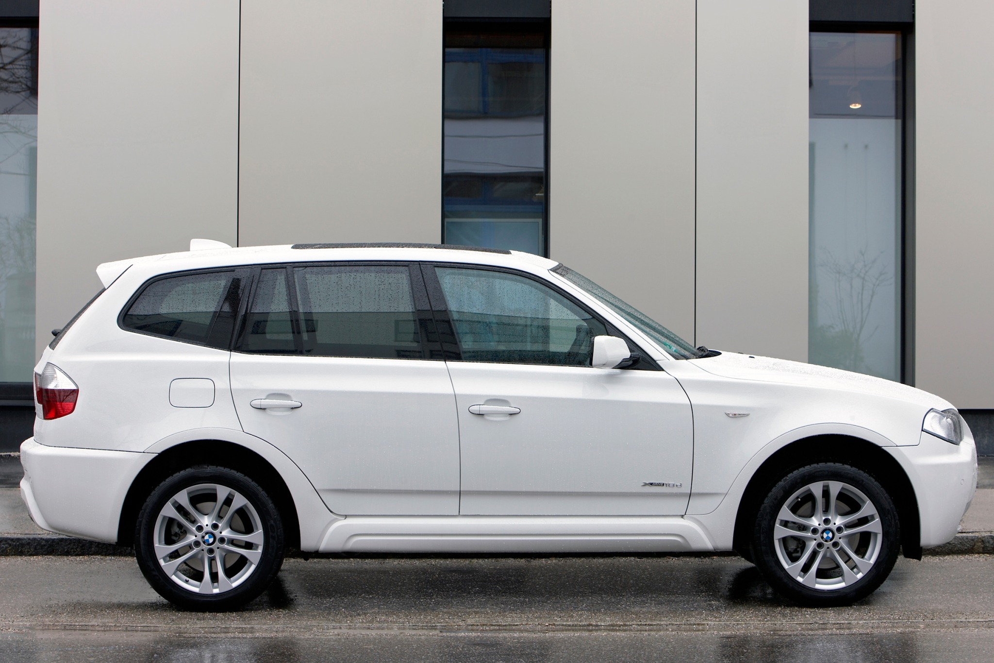 Bmw x3 2010 года