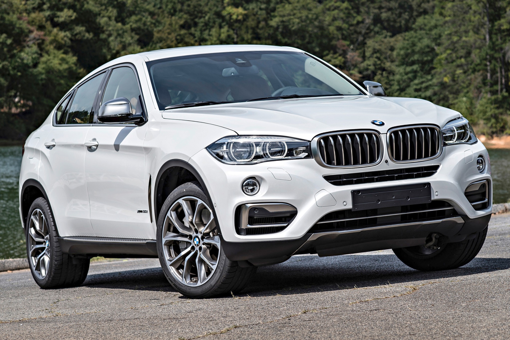 The Beast Of Luxury: The 2016 BMW X6 M