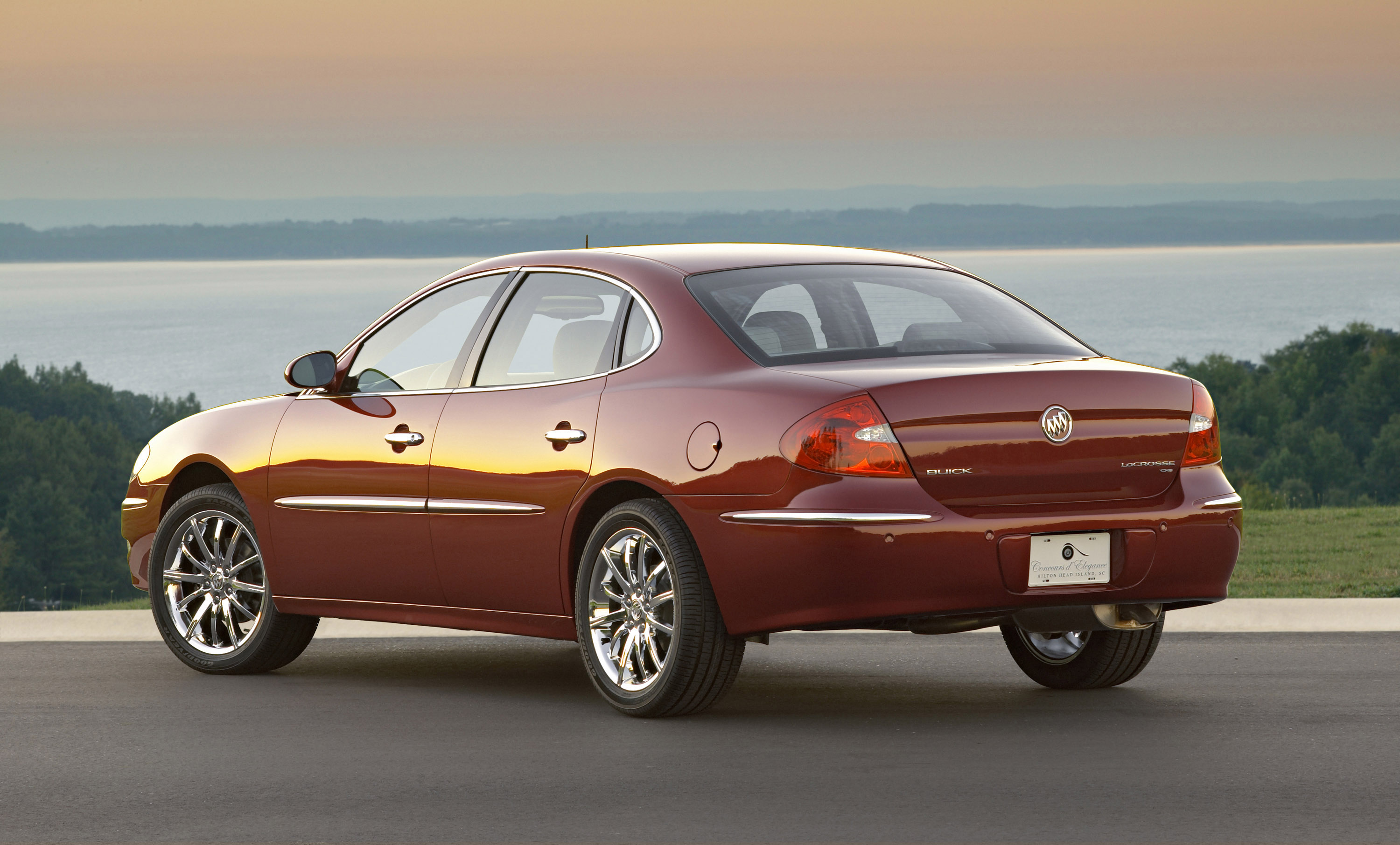 2005 Buick Lacrosse Images