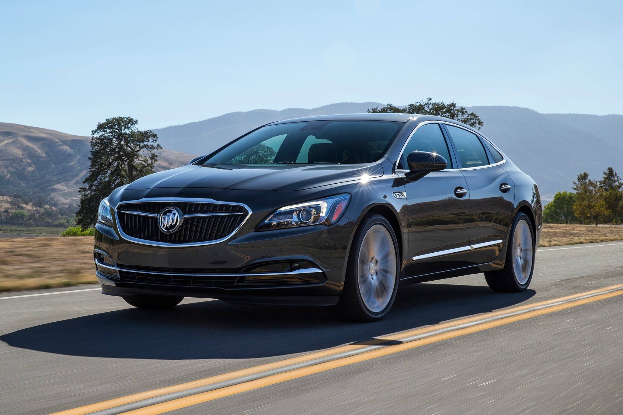 2018 Buick LaCrosse VINs, Configurations, MSRP & Specs AutoDetective