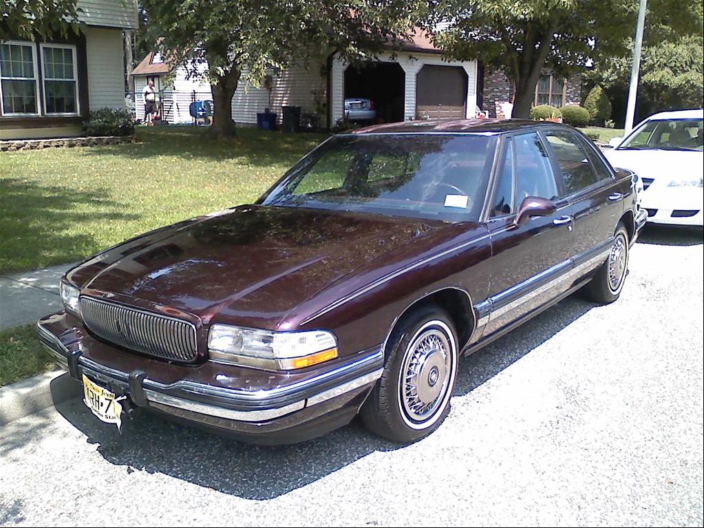 1994 Buick LeSabre VINs, Configurations, MSRP & Specs AutoDetective
