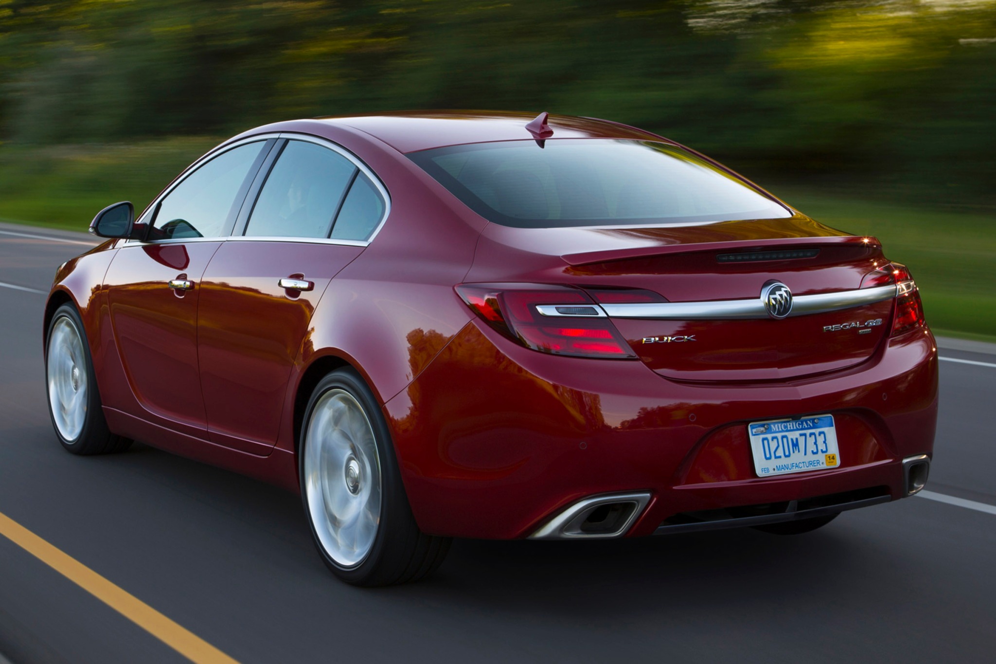 2014 Buick Regal VINs, Configurations, MSRP & Specs - AutoDetective