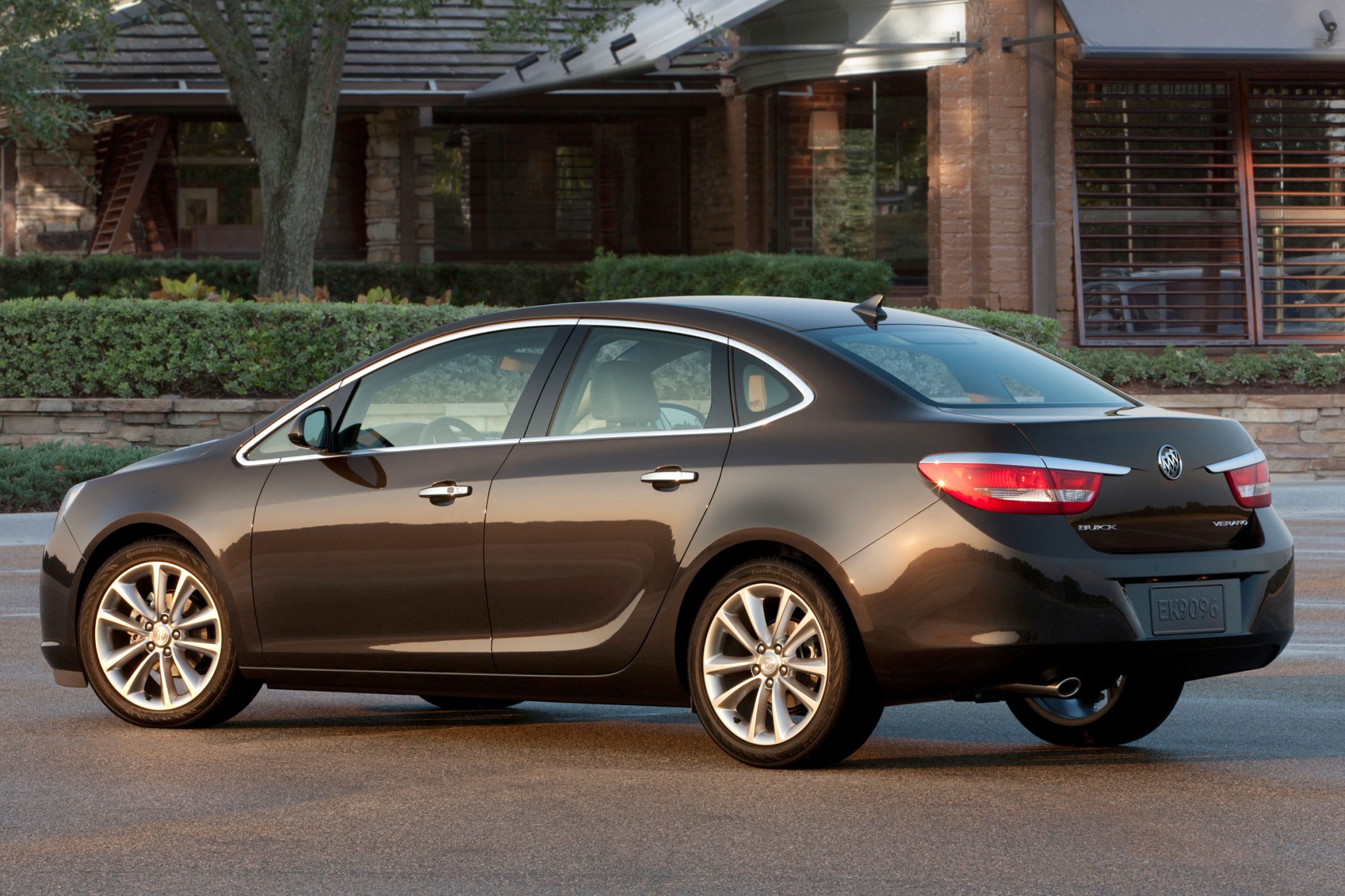 2016 Buick Verano VINs, Configurations, MSRP & Specs - AutoDetective