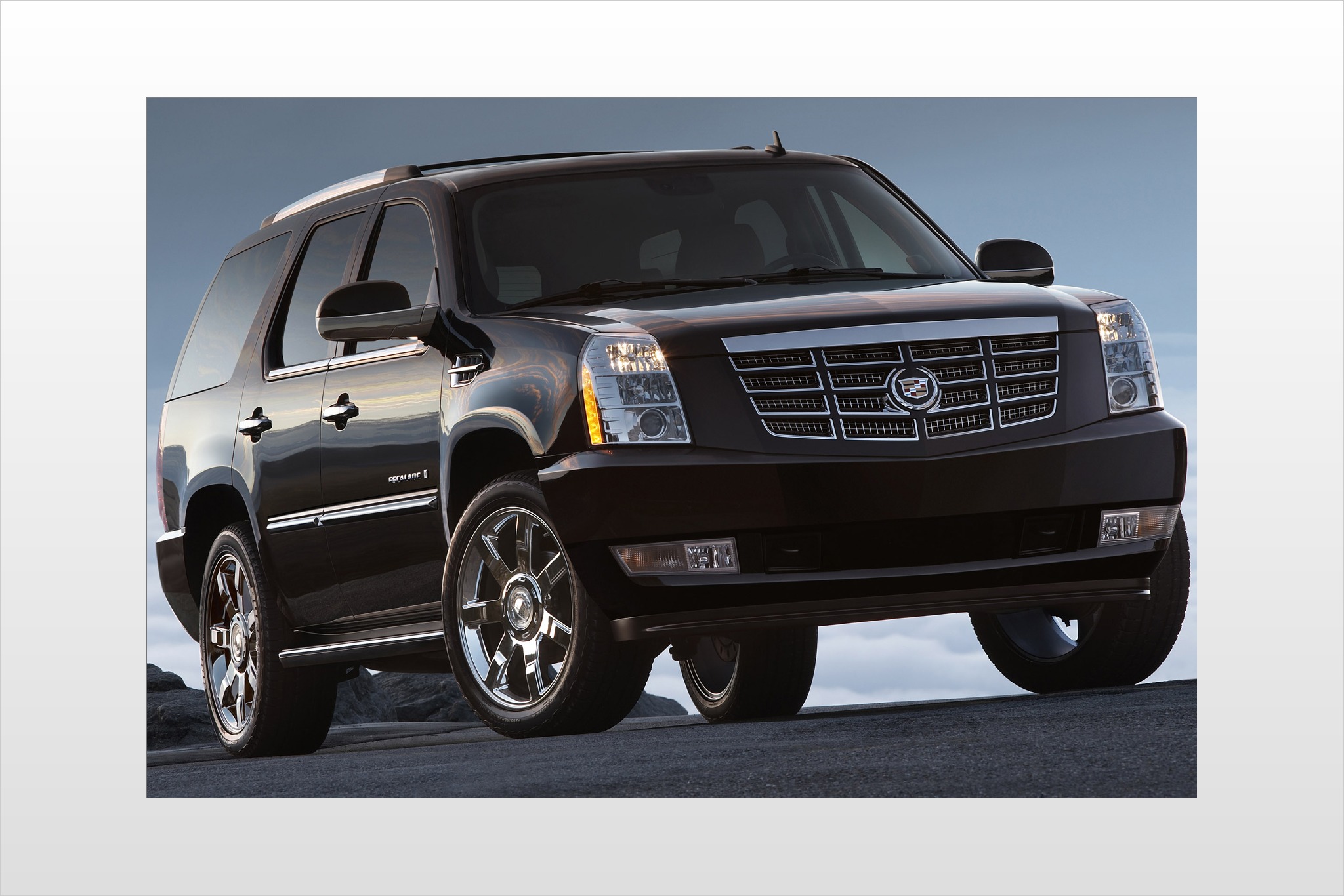 2008 Cadillac Escalade 2WD VIN Number Search - AutoDetective