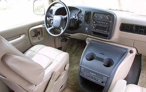Chevrolet Express 2000