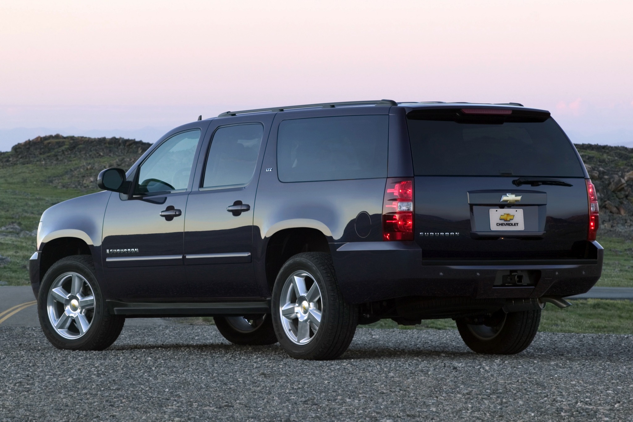 2010 Chevrolet Suburban Specs, Prices, VINs & Recalls AutoDetective