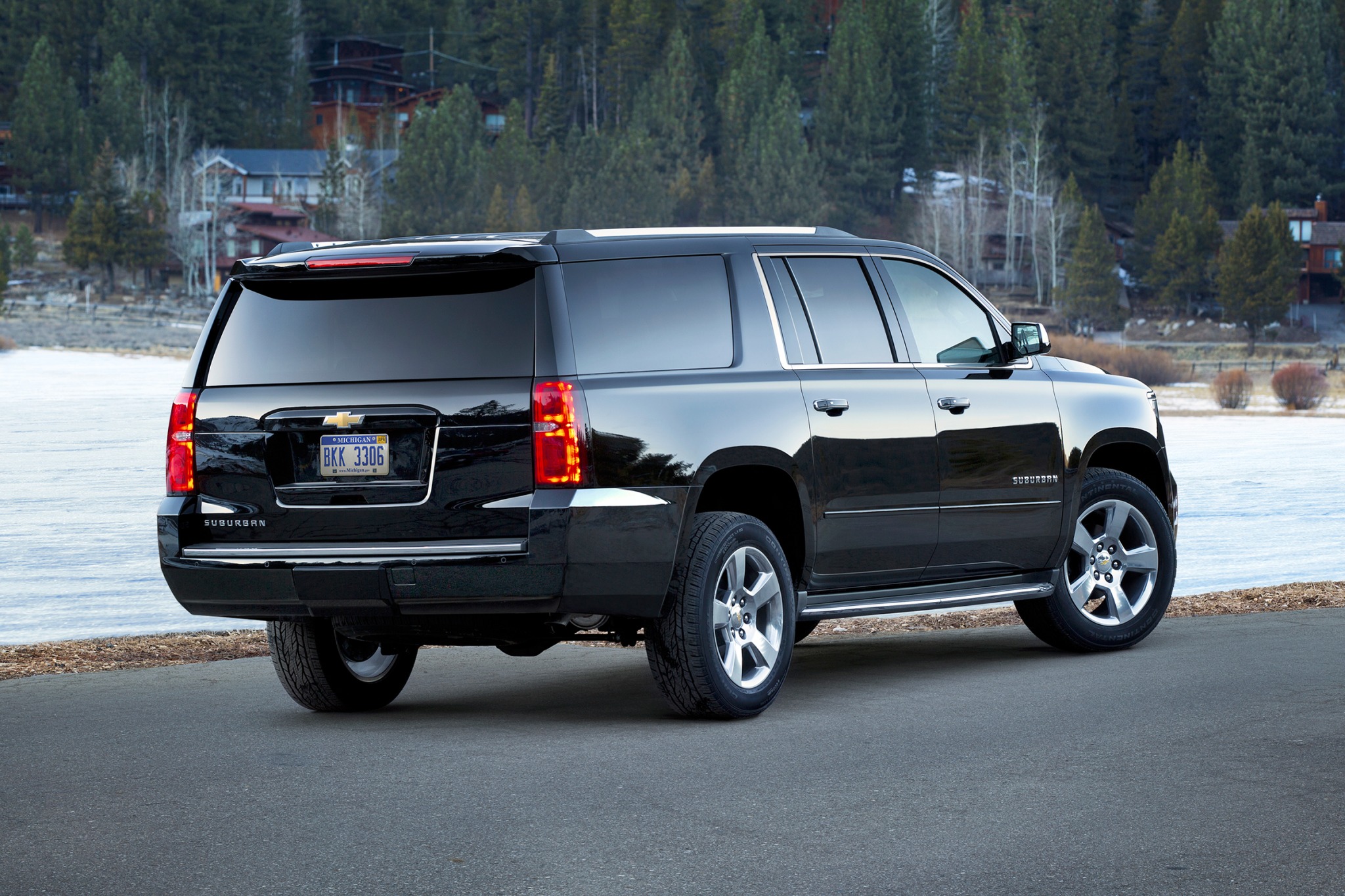 2018 Chevrolet Suburban Specs, Prices, VINs & Recalls - AutoDetective