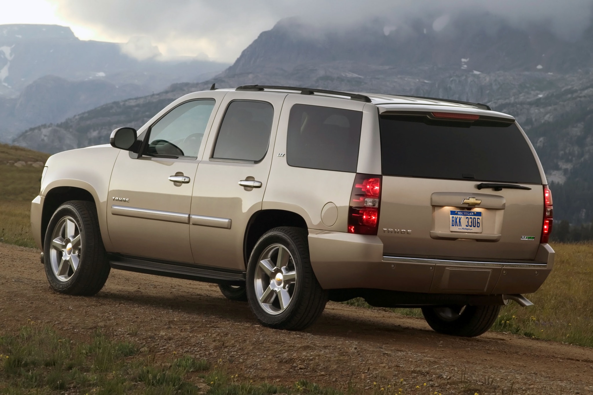 2014 Chevrolet Tahoe Specs, Prices, VINs & Recalls AutoDetective