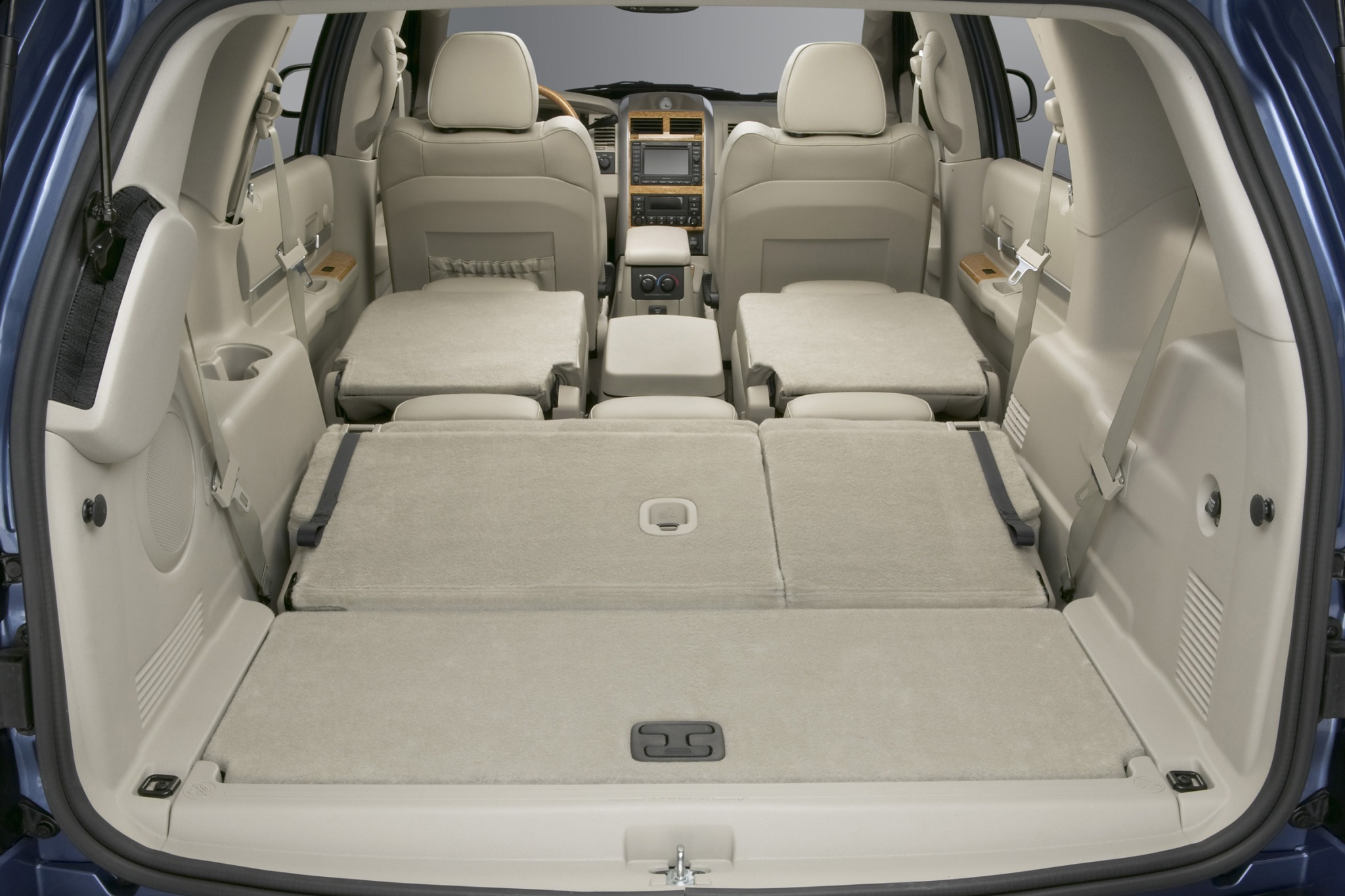 2007 Chrysler Aspen Specs, Prices, VINs & Recalls - AutoDetective