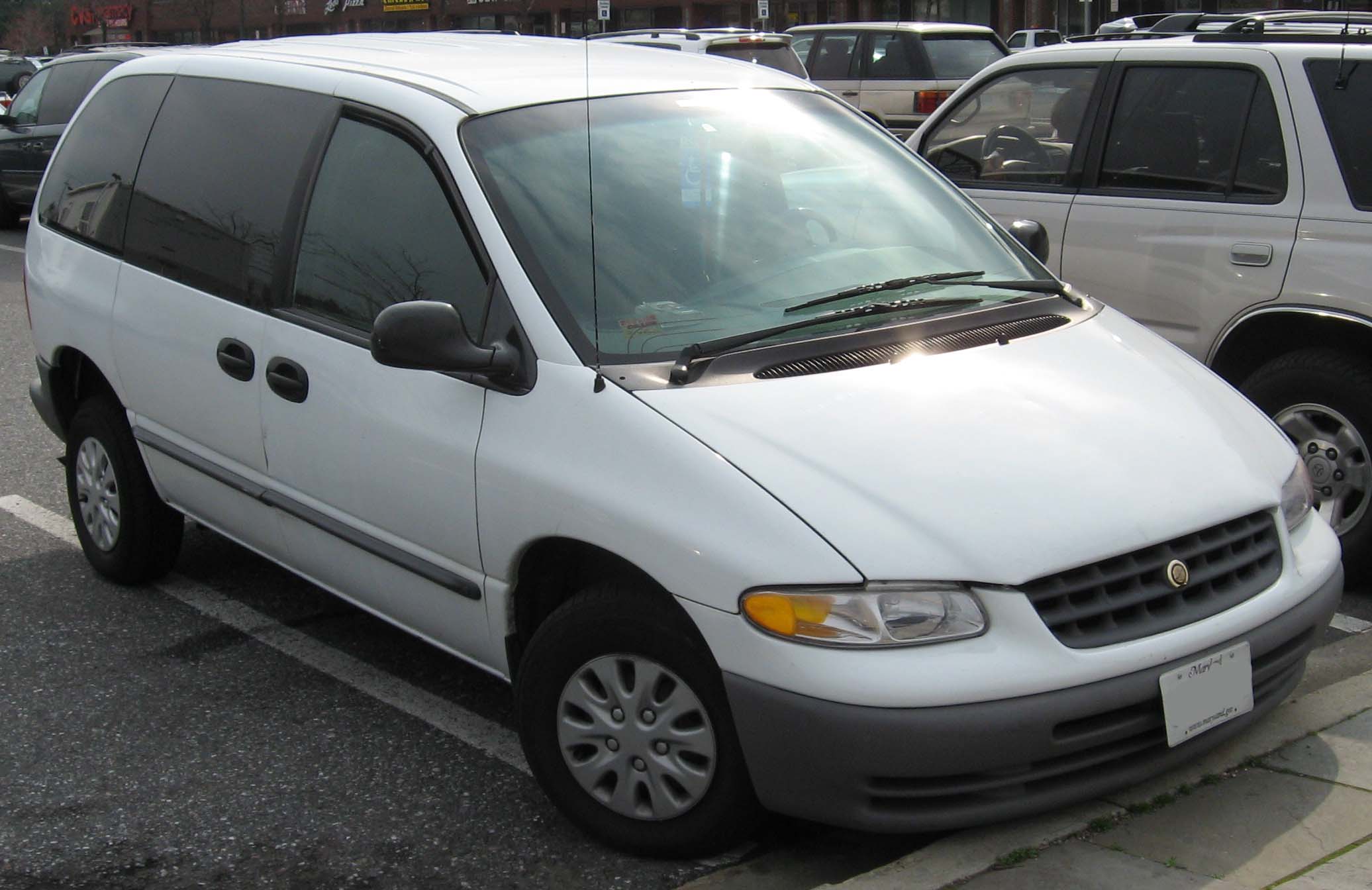 2000 plymouth voyager