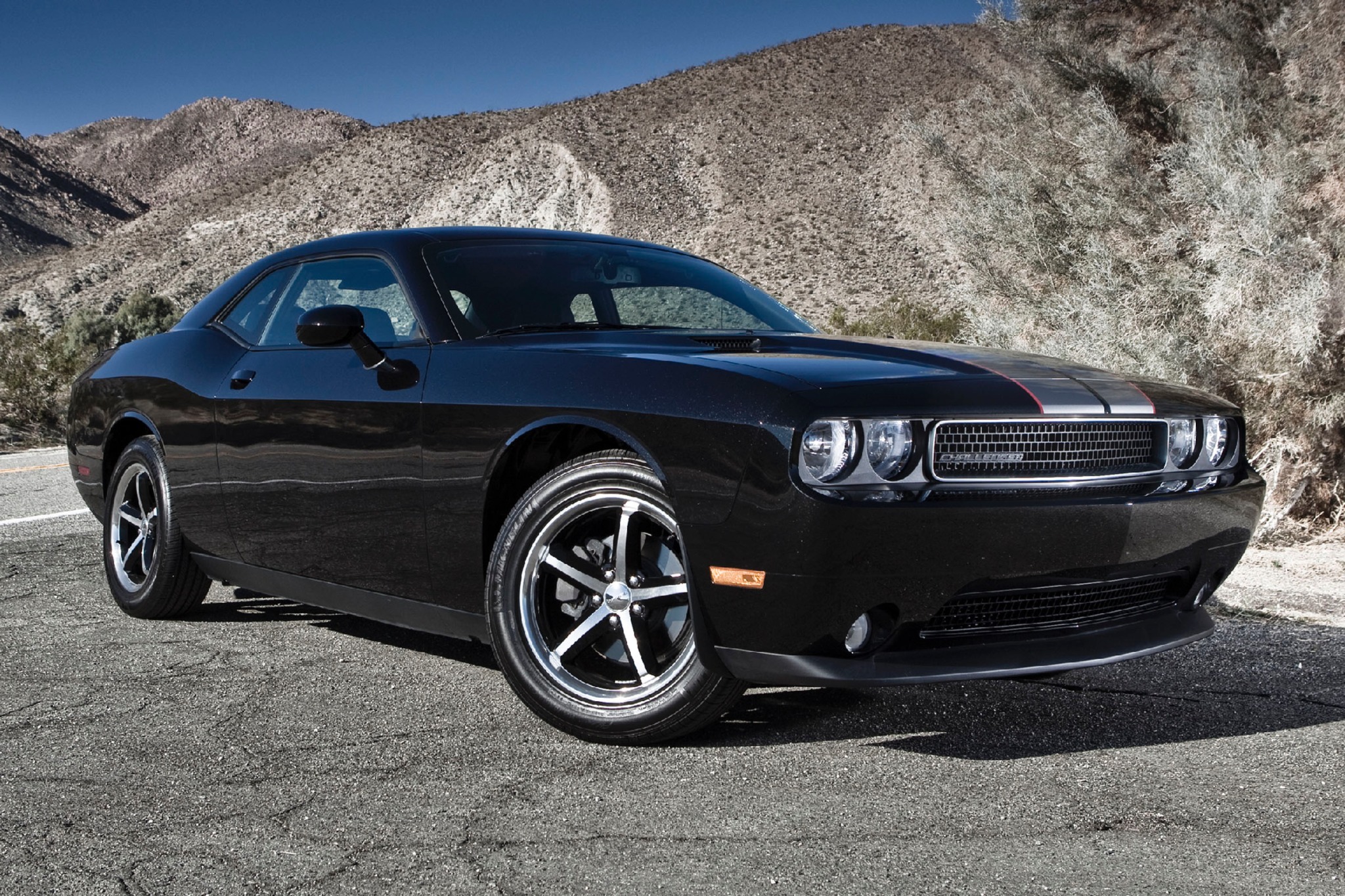2014 Dodge Challenger SXT VIN Number Search AutoDetective