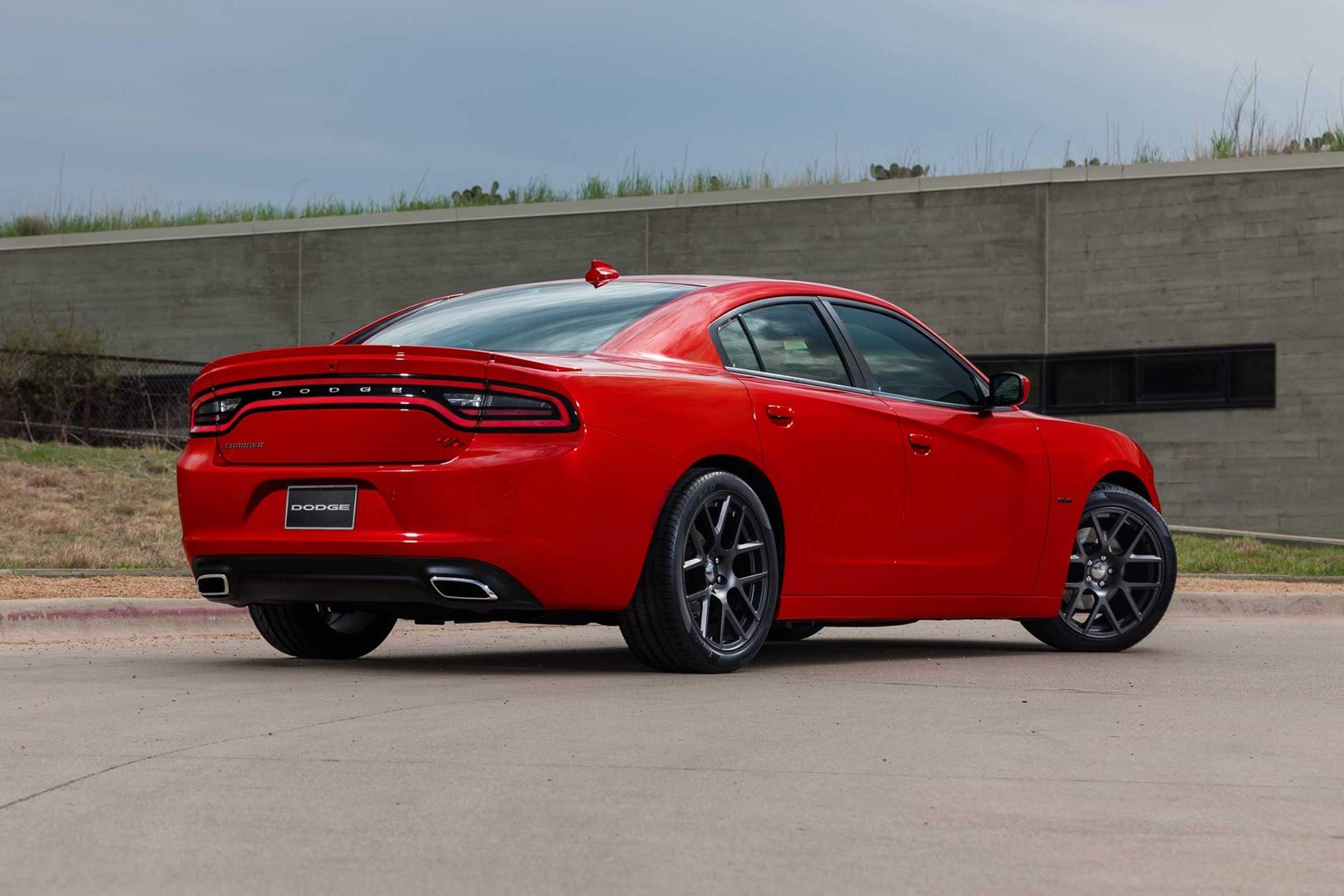 2017 Dodge Charger VIN Check, Specs & Recalls - AutoDetective
