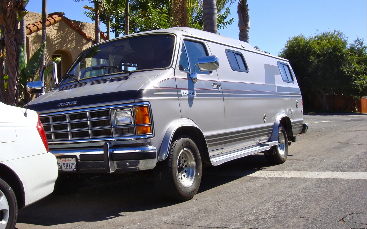 1988 dodge xplorer van