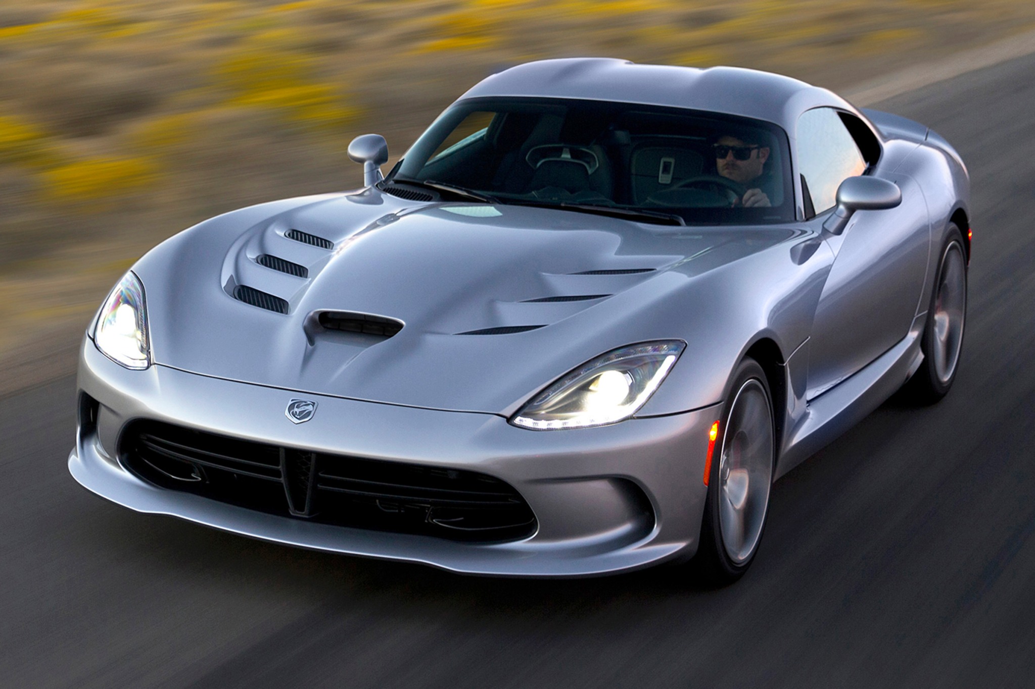 2015-dodge-viper-vins-configurations-msrp-specs-autodetective