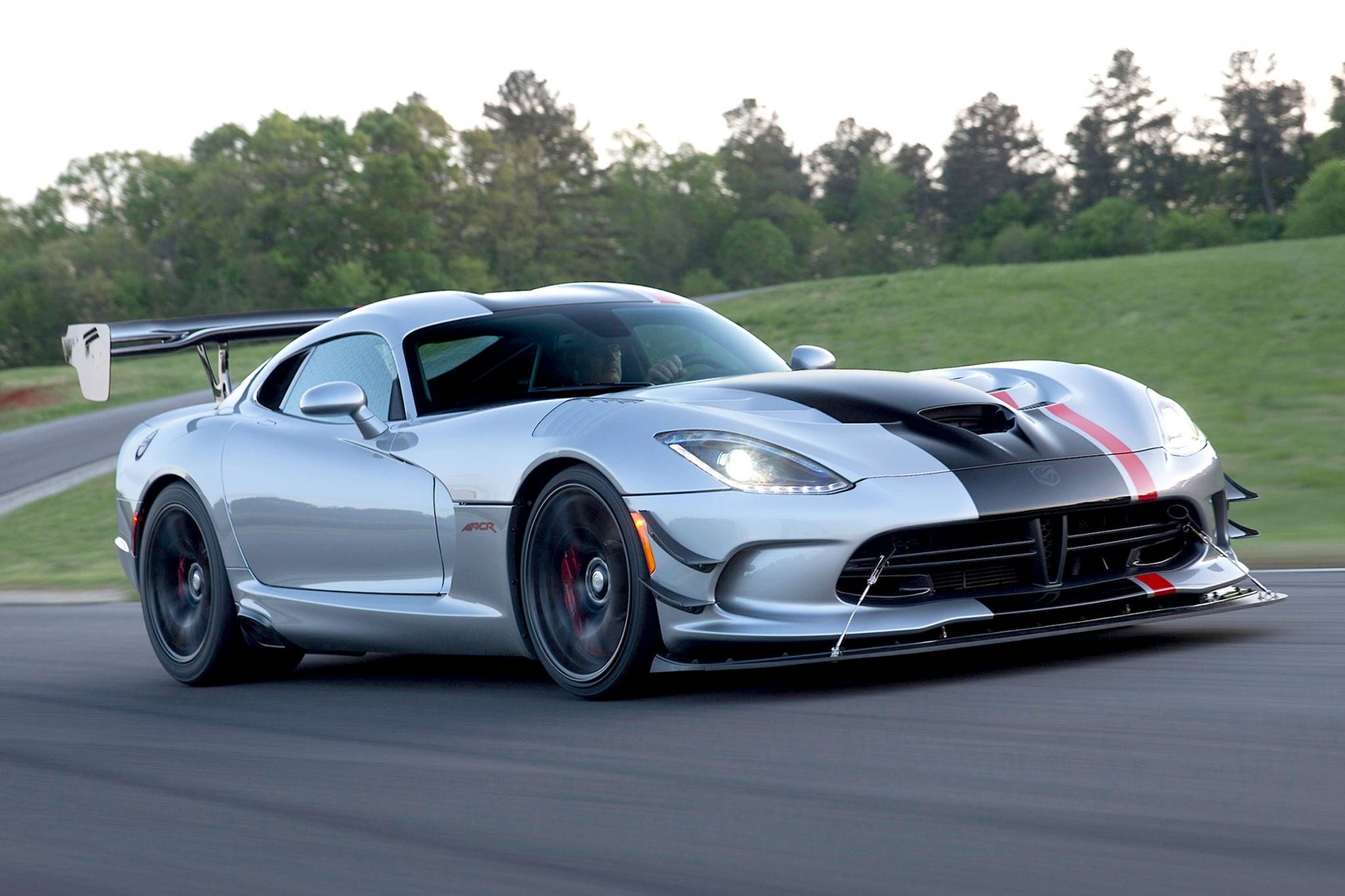 2017-dodge-viper-vins-configurations-msrp-specs-autodetective