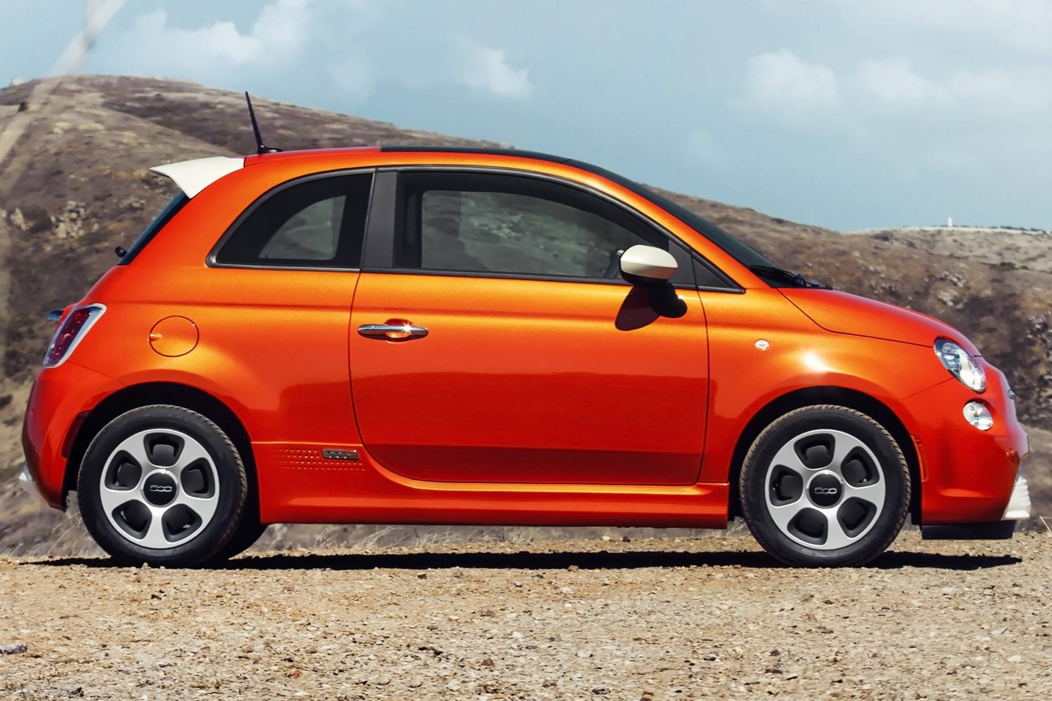 2017-fiat-500e-vin-check-specs-recalls-autodetective