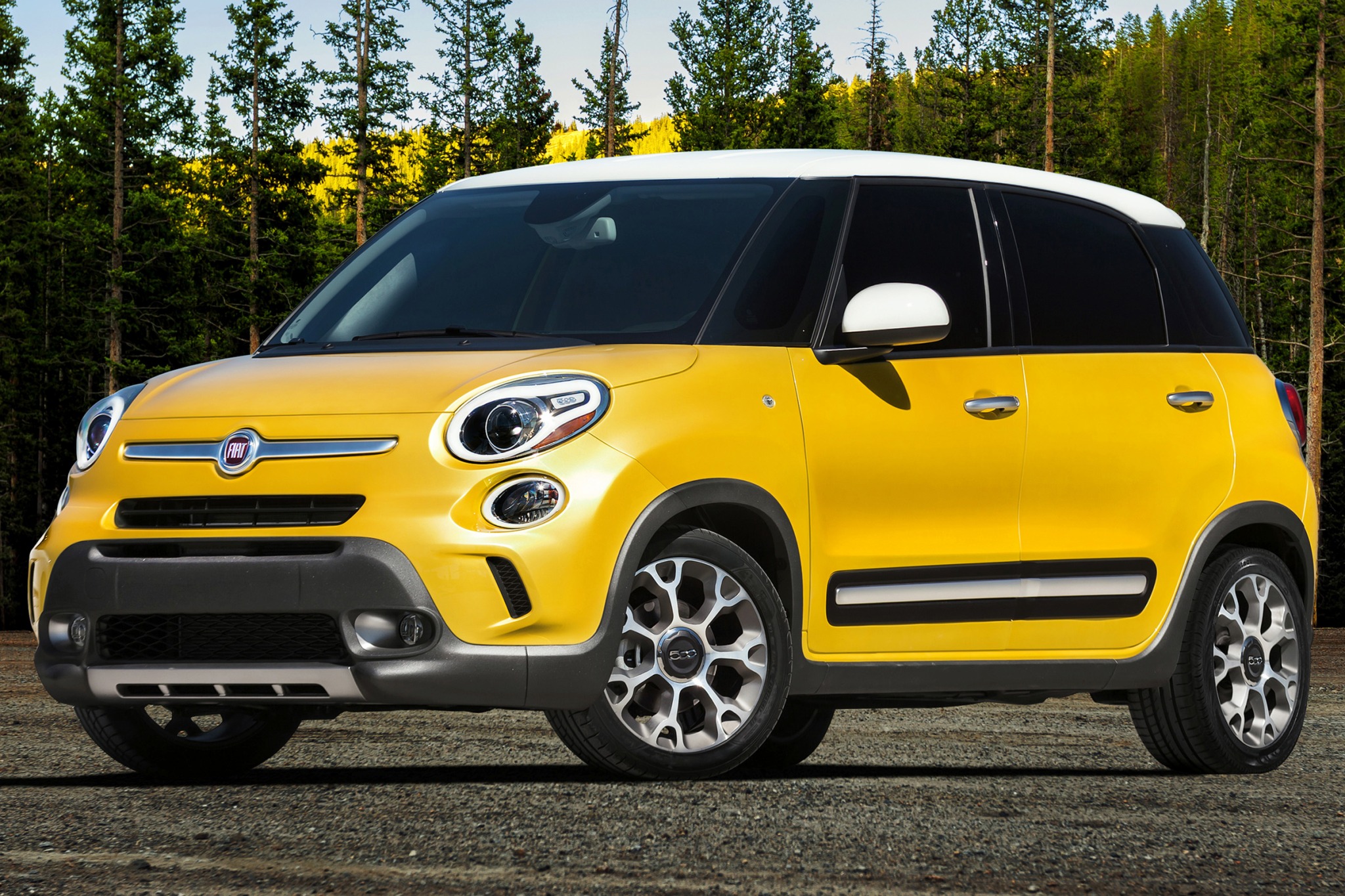 Fiat 500L 2014 Lampy Tylne Cars