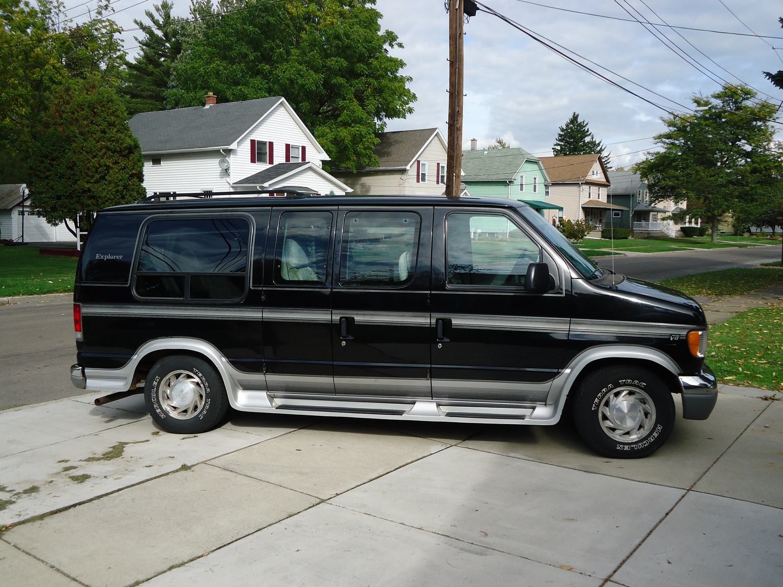 ford econoline 1998 v8