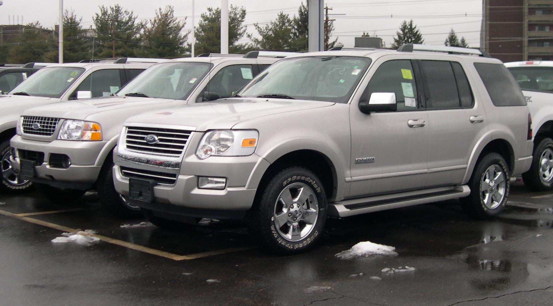 05 Ford Explorer Vins Configurations Msrp Specs Autodetective