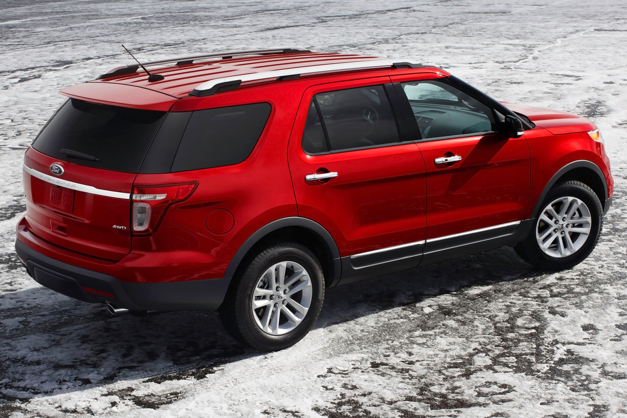2014 Ford Explorer VINs, Configurations, MSRP & Specs AutoDetective