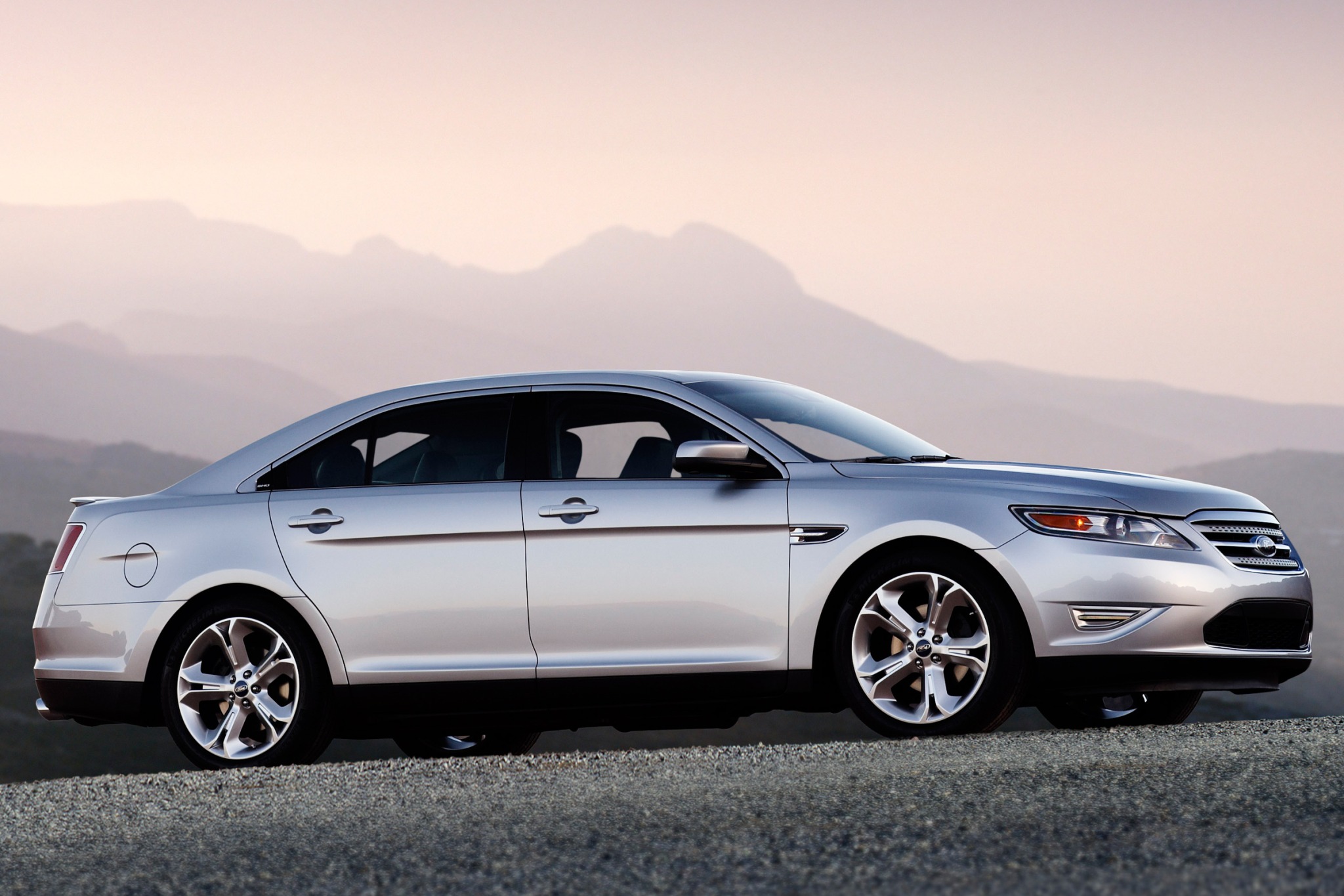 Ford taurus 2010