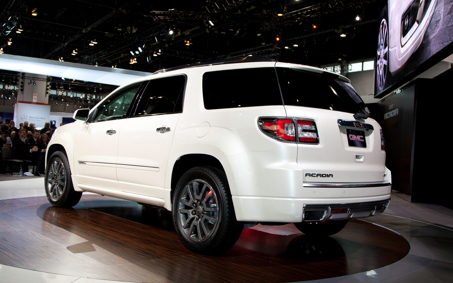 Fascinating 2014 Gmc Acadia Msrp Pictures