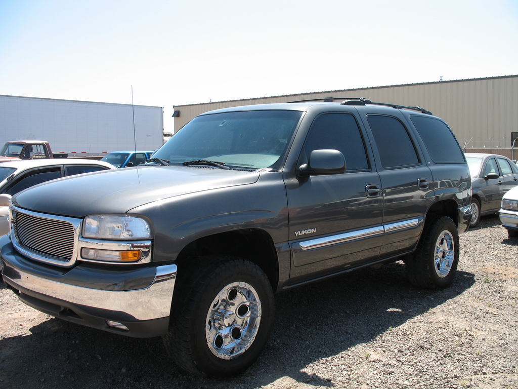 Gmc yukon 2000