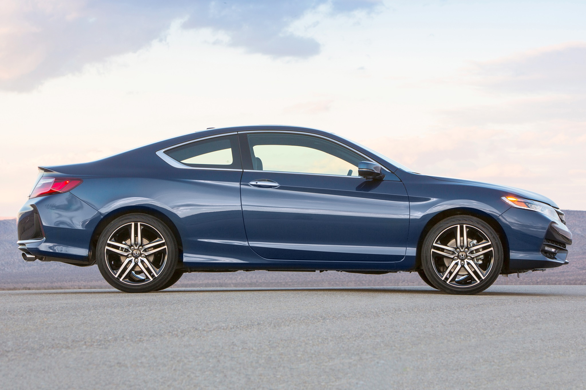 2017 Honda Accord LX Sedan CVT VIN Number Search ...